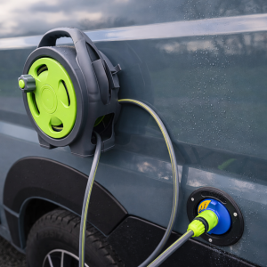 Enrouleur de tuyau magnétique